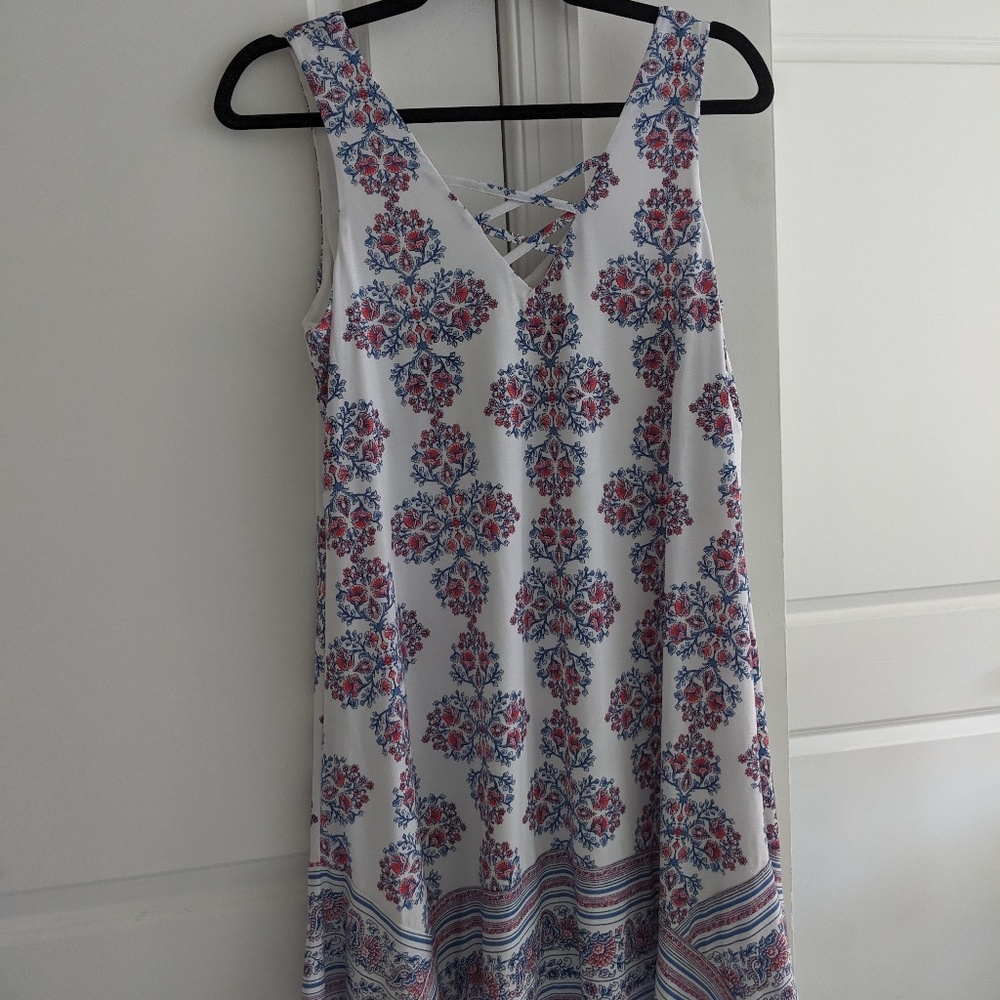NWOT - Patterned Dress - Picture 2 of 7